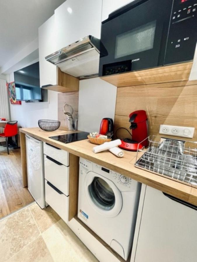 Ben Nevis Charming Studio In The Heart Of The Lively Life Of The Pre Carre Apartment Annecy Luaran gambar