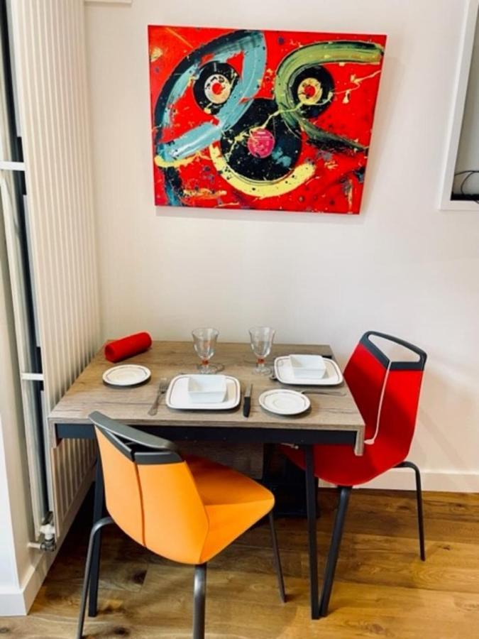 Ben Nevis Charming Studio In The Heart Of The Lively Life Of The Pre Carre Apartment Annecy Luaran gambar