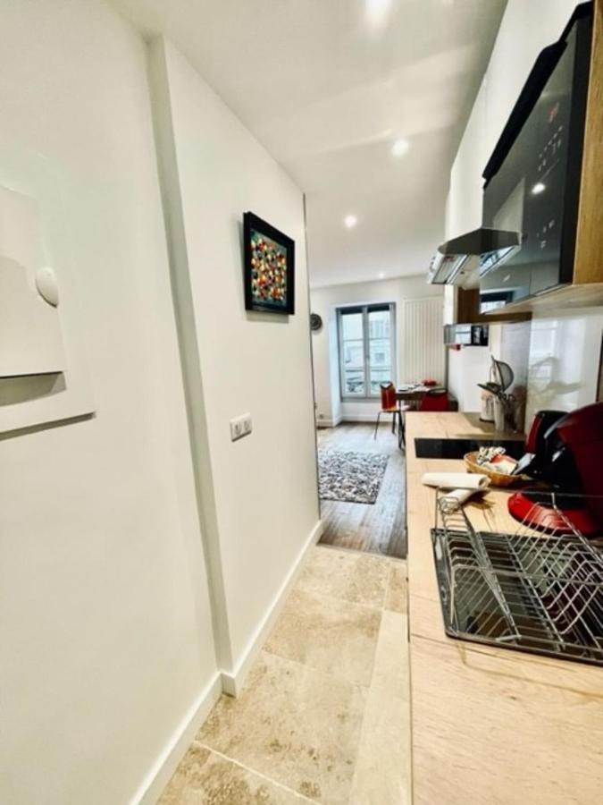 Ben Nevis Charming Studio In The Heart Of The Lively Life Of The Pre Carre Apartment Annecy Luaran gambar