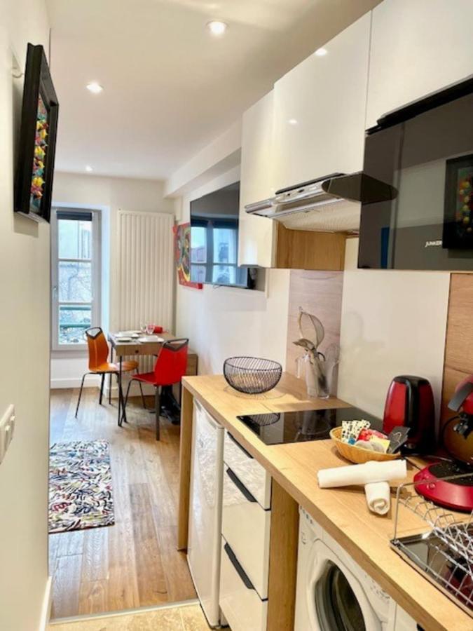 Ben Nevis Charming Studio In The Heart Of The Lively Life Of The Pre Carre Apartment Annecy Luaran gambar